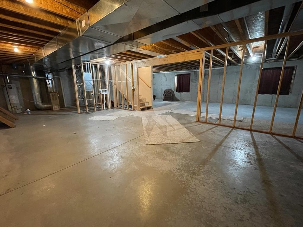 2956 Kent Ave — photo 9 of 14