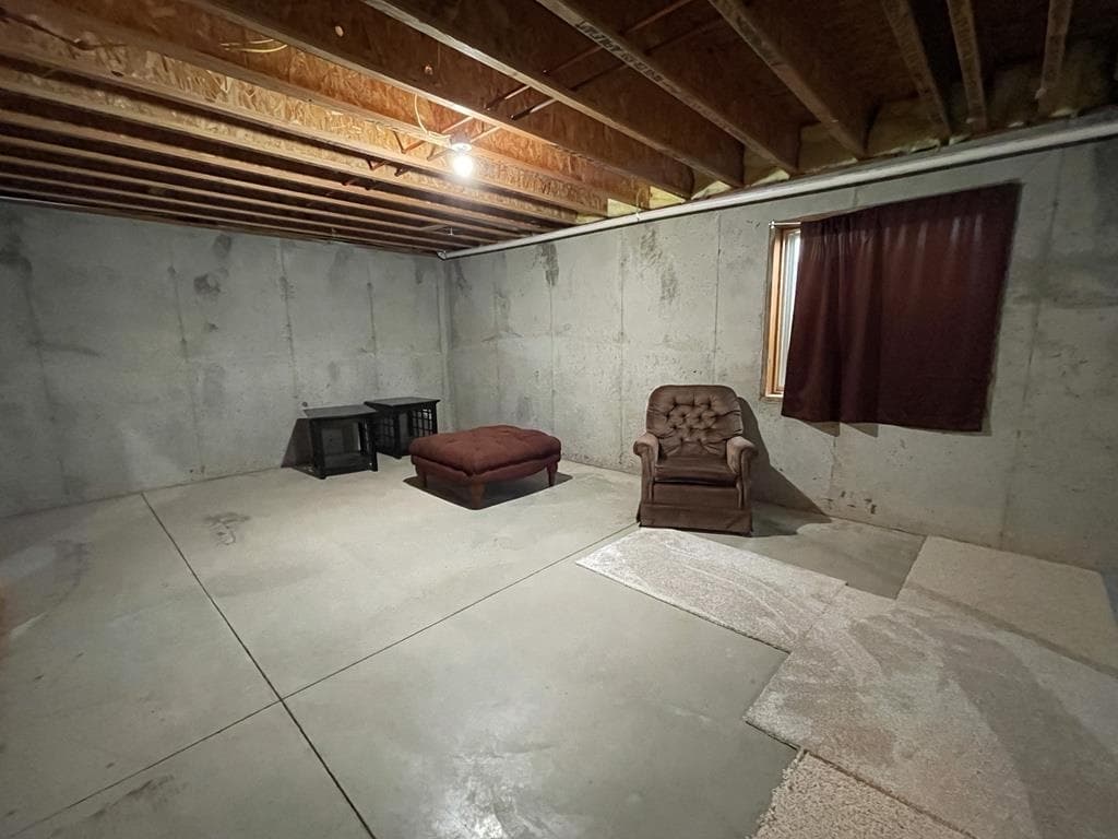 2956 Kent Ave — photo 10 of 14