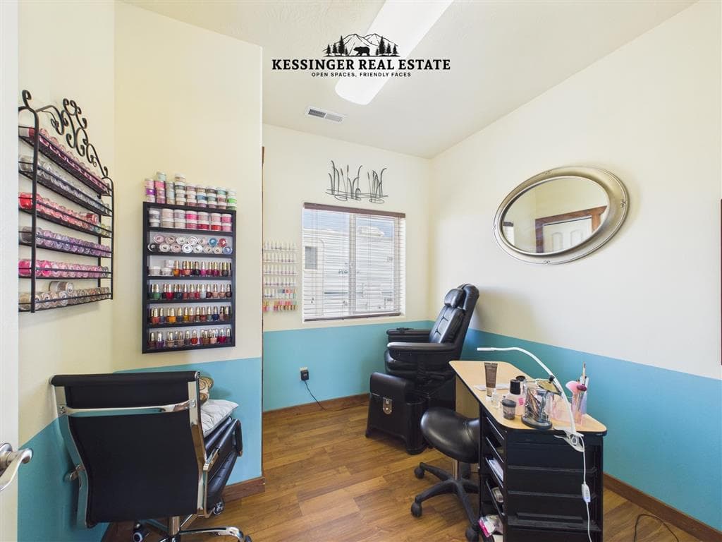 341 N Division St — photo 12 of 25