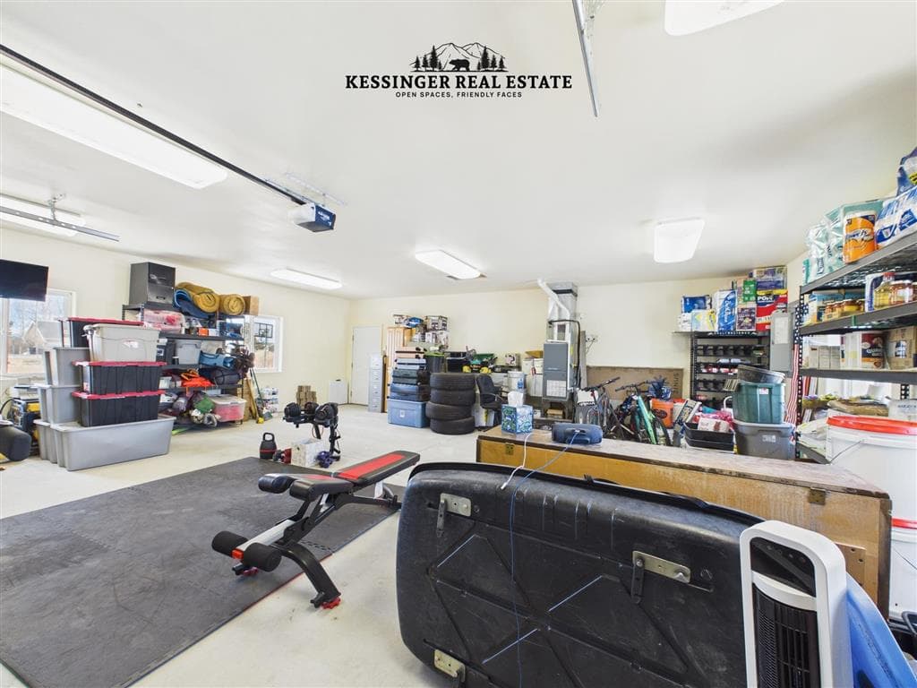 341 N Division St — photo 15 of 25