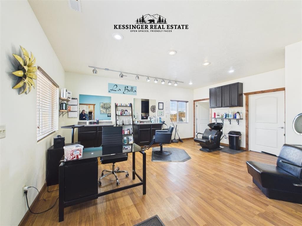 341 N Division St — photo 9 of 25