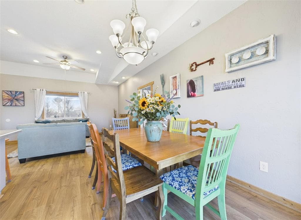 53 E 3rd St N — photo 4 of 25