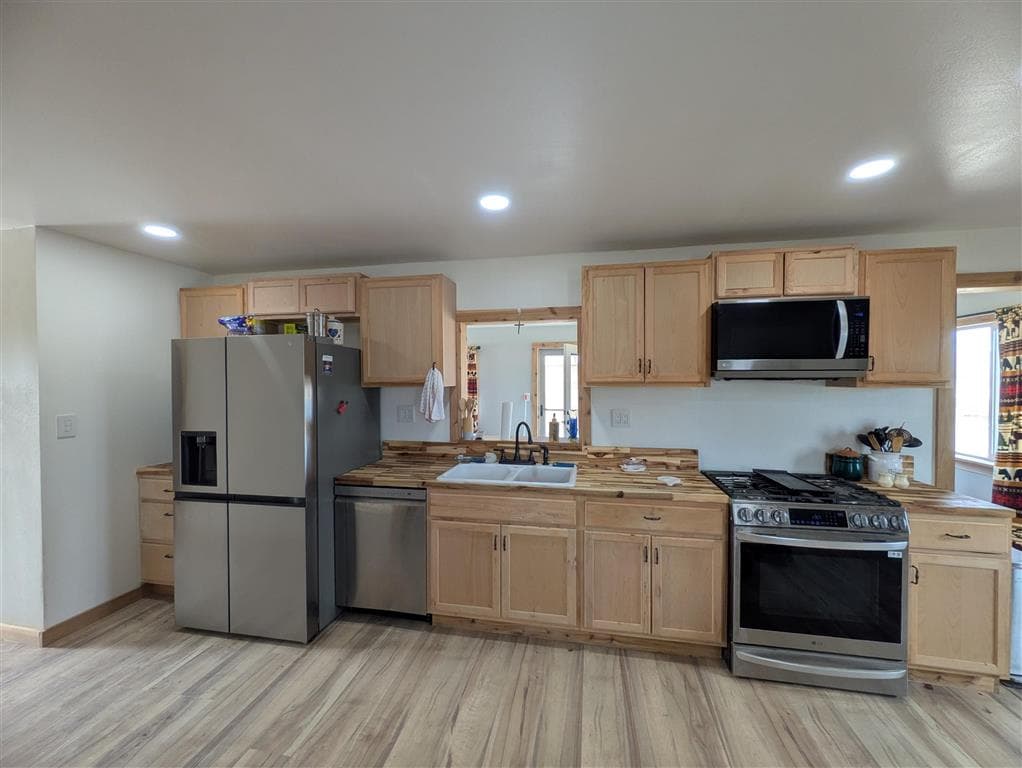 524 Birch St — photo 7 of 20