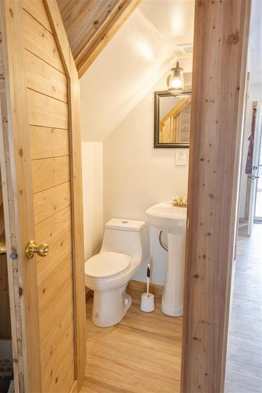 524 Birch St — photo 9 of 20