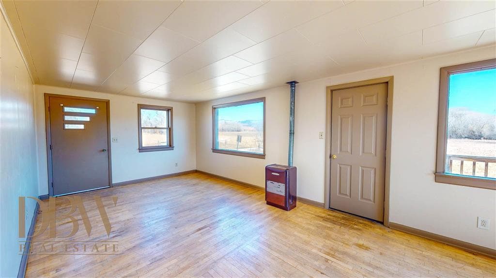 218 Elk St Elk St — photo 2 of 25