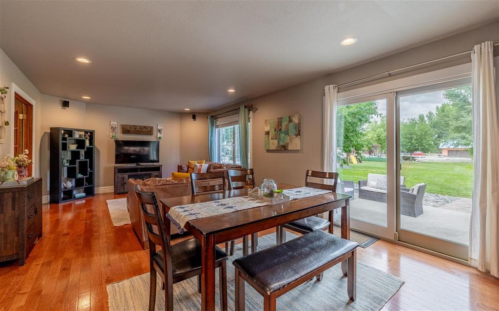 11 Benchview Lane — photo 18 of 25