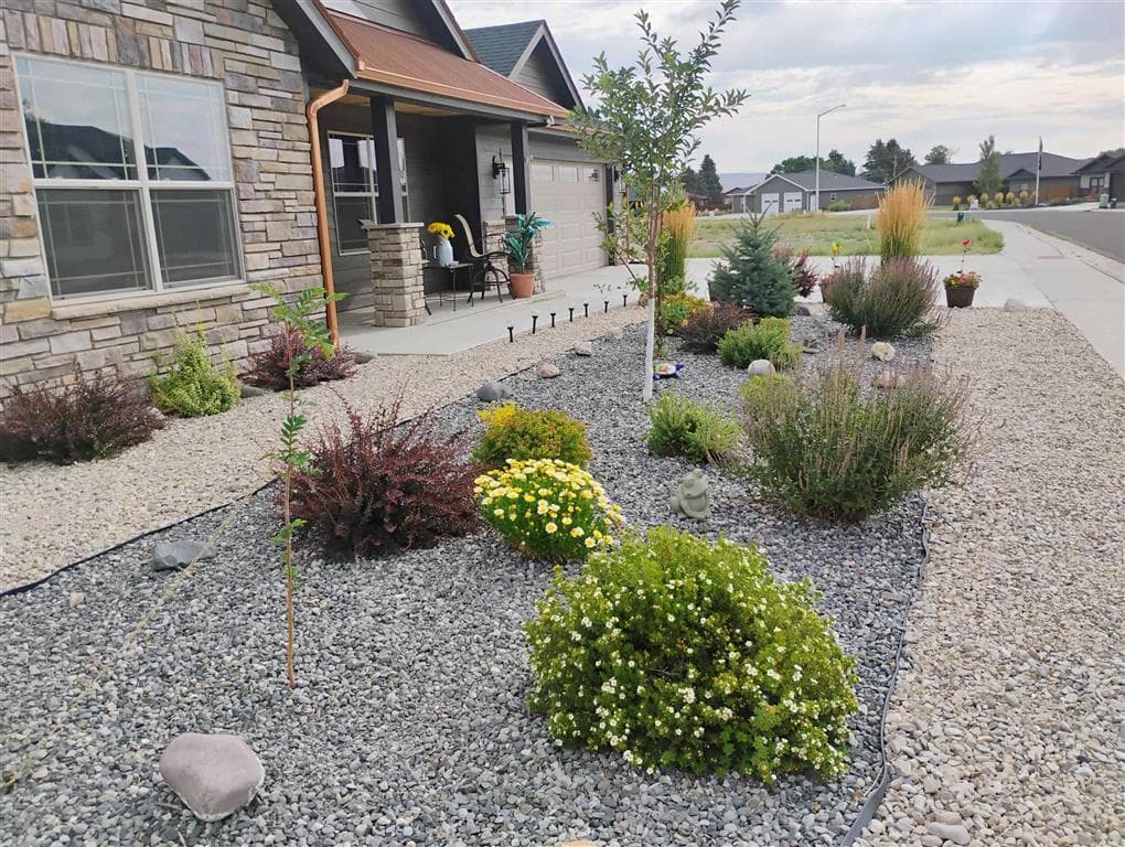 3301 Hardpan Ave — photo 3 of 21