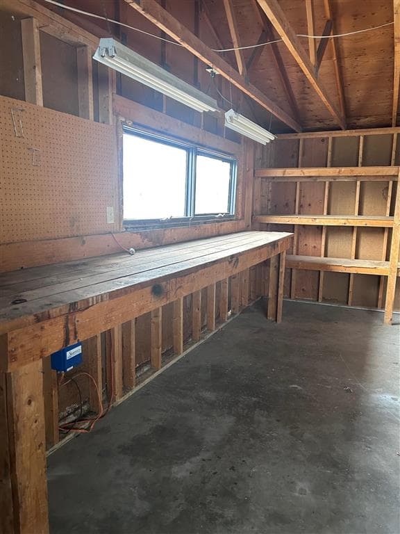 615 N Day St — photo 13 of 13