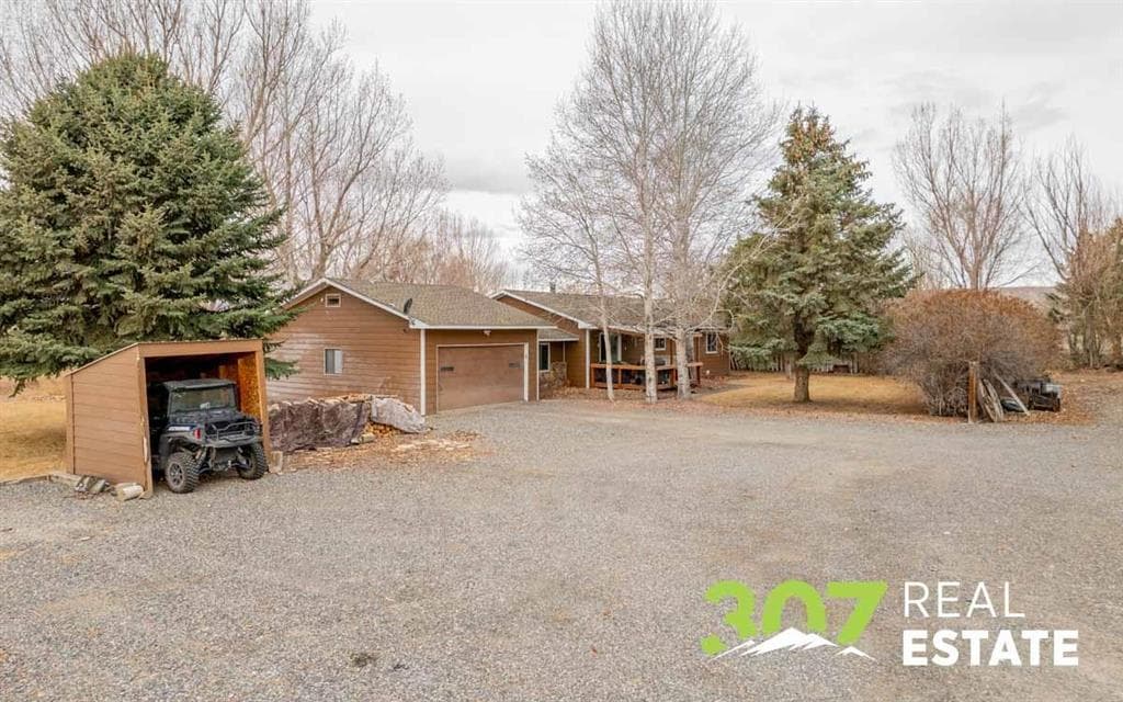 944 Saddle Ct — photo 24 of 25