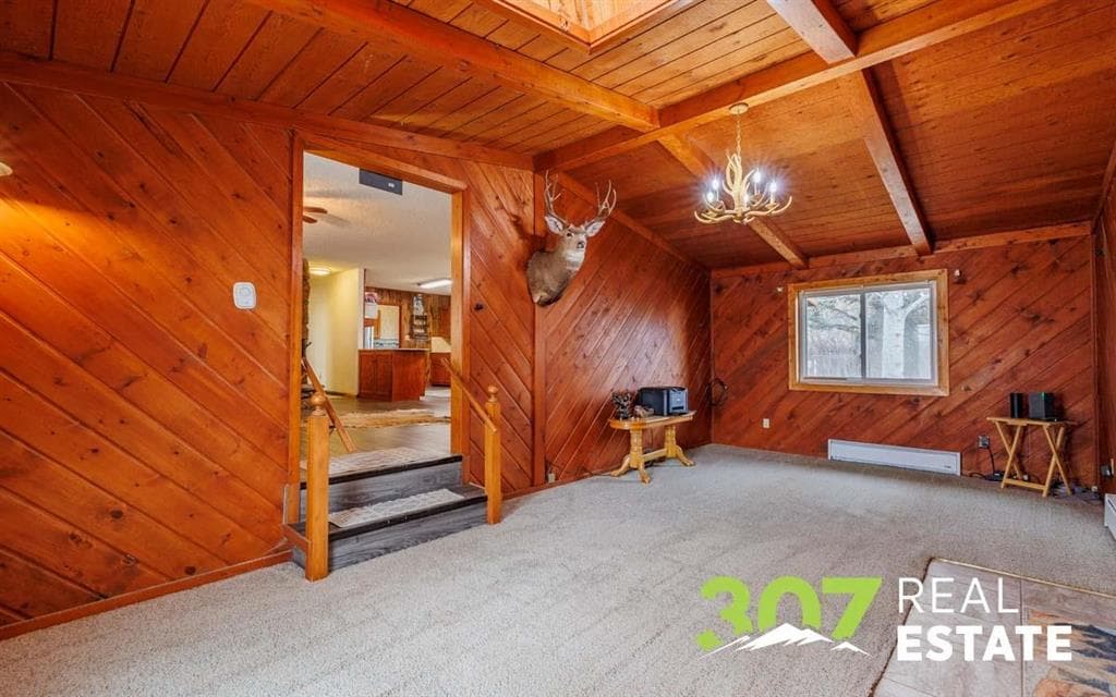 944 Saddle Ct — photo 6 of 25