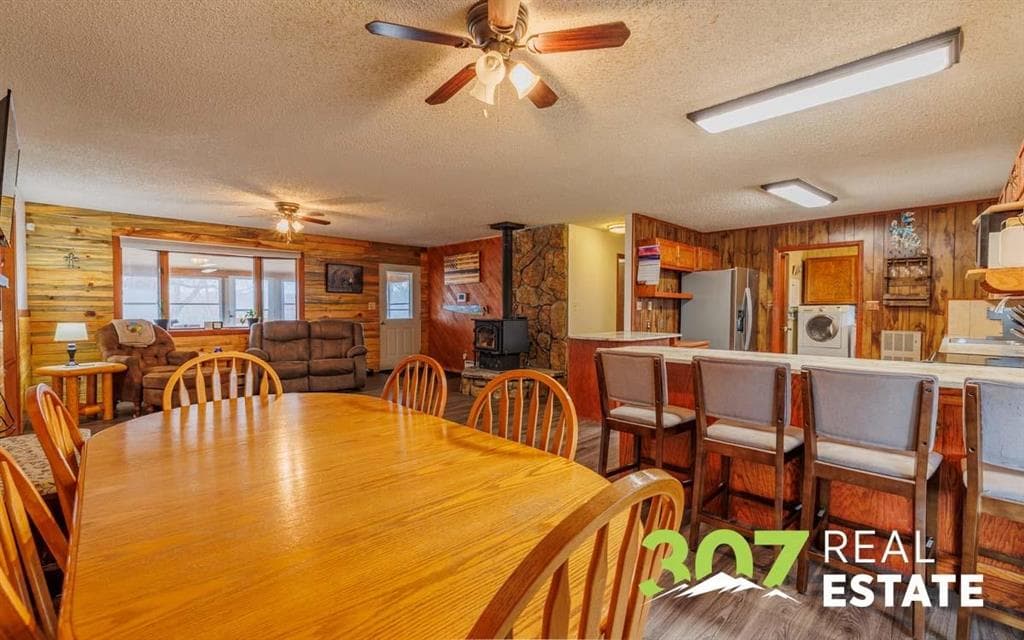 944 Saddle Ct — photo 7 of 25