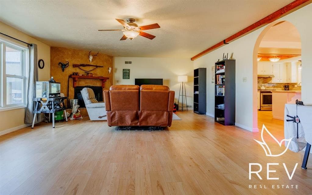 5570 Greybull Hwy — photo 2 of 25
