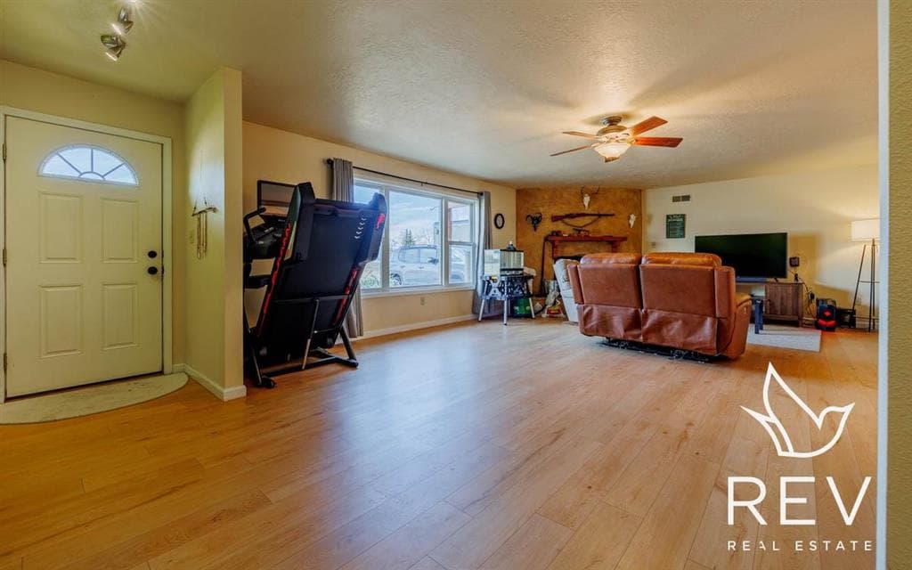 5570 Greybull Hwy — photo 3 of 25