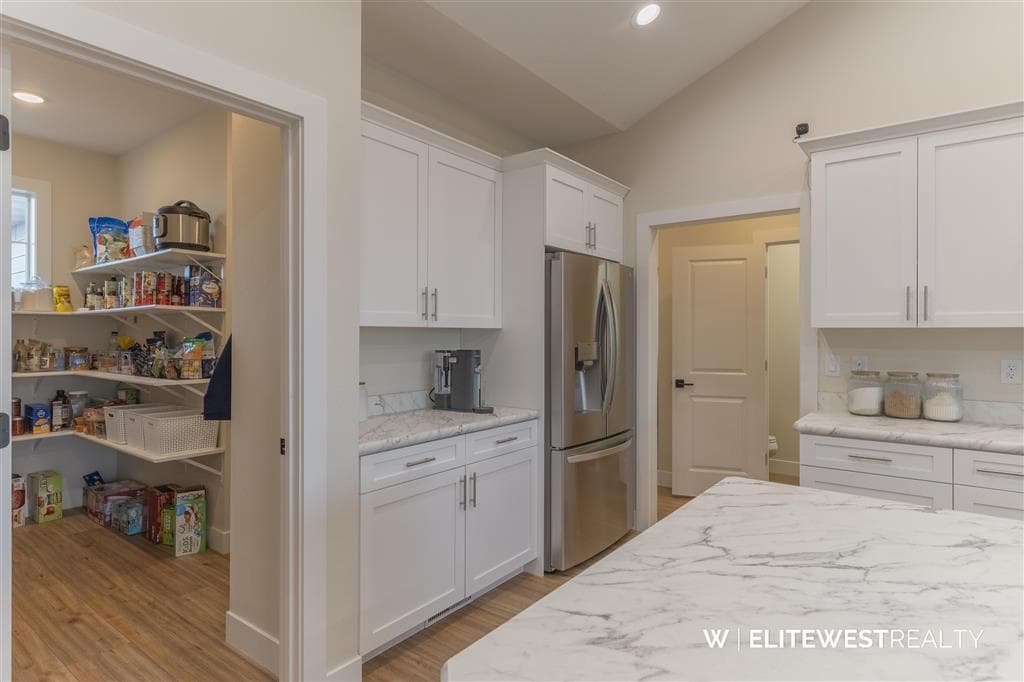 30 E 10th St — photo 12 of 25