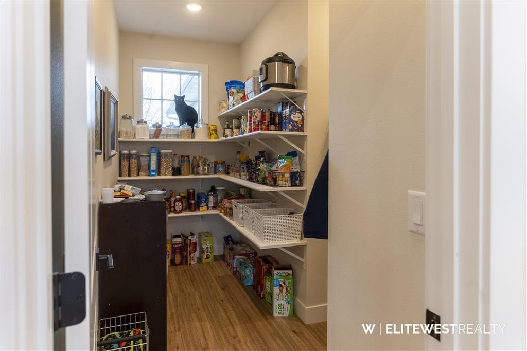 30 E 10th St — photo 19 of 25