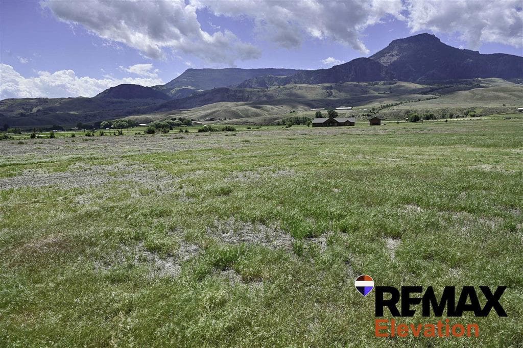 12 Big Creek Dr — photo 9 of 23