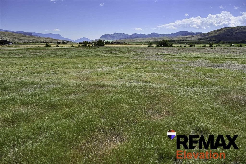 12 Big Creek Dr — photo 10 of 23