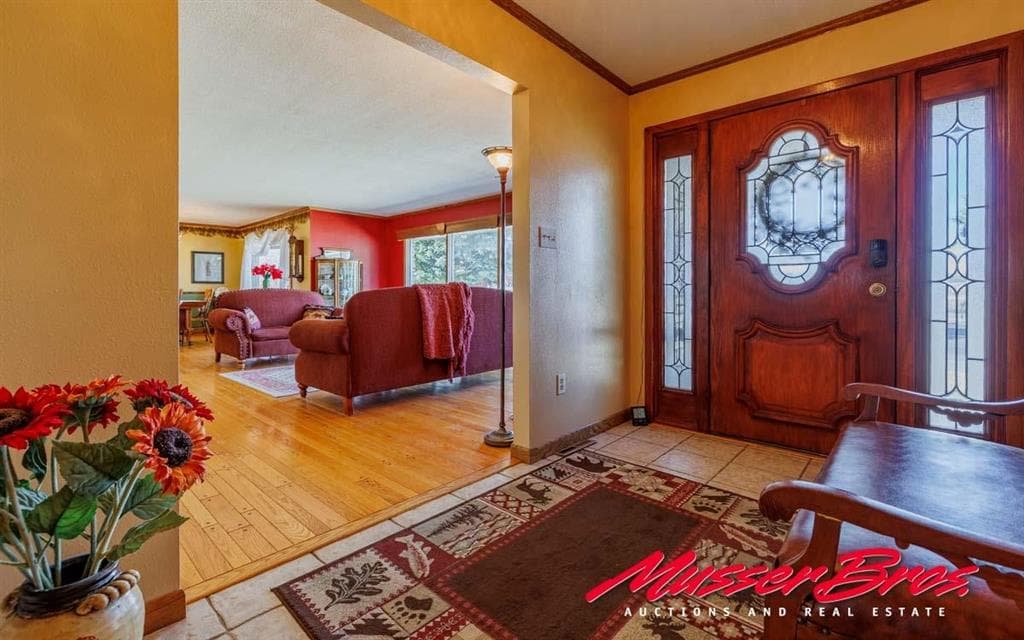 920 Skyline Dr — photo 16 of 25