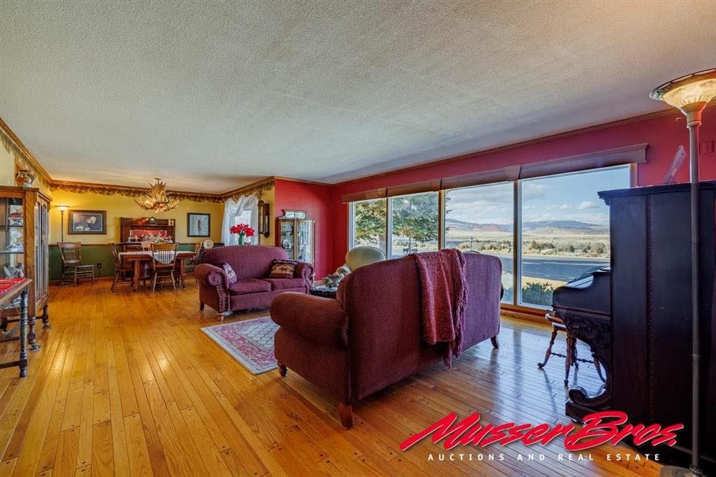 920 Skyline Dr — photo 17 of 25