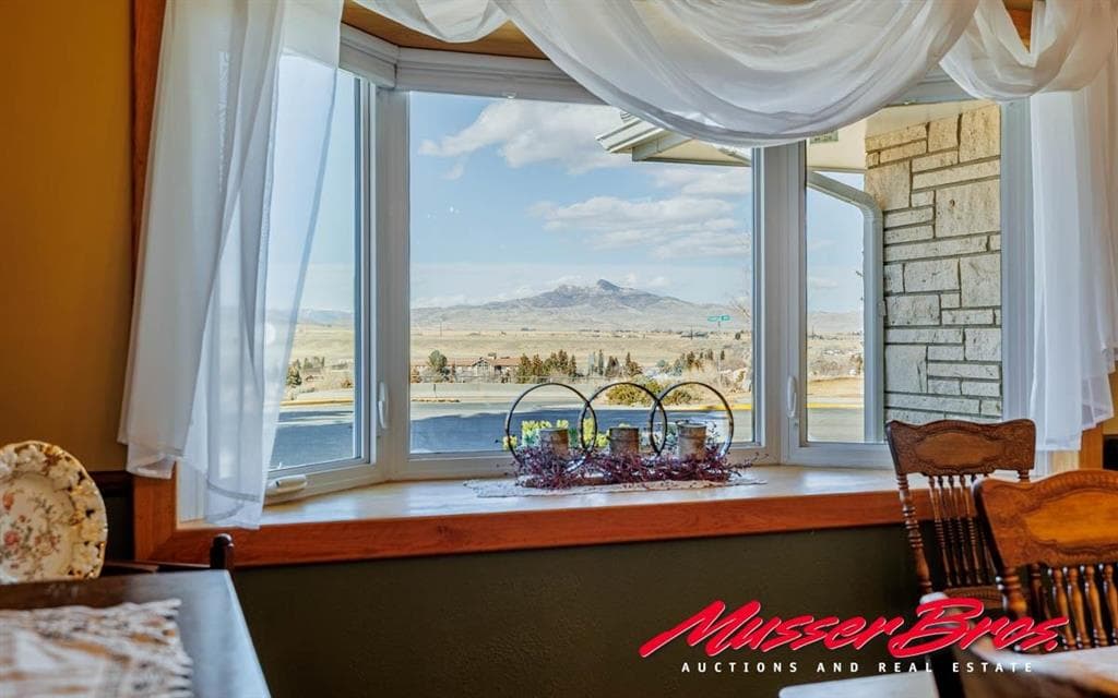 920 Skyline Dr — photo 24 of 25