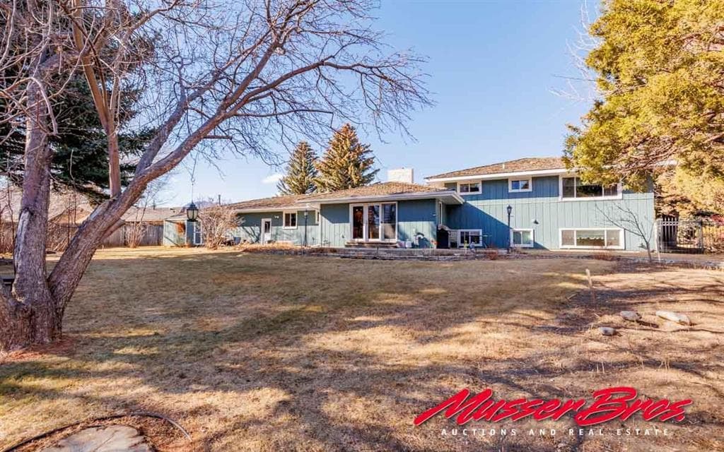 920 Skyline Dr — photo 7 of 25