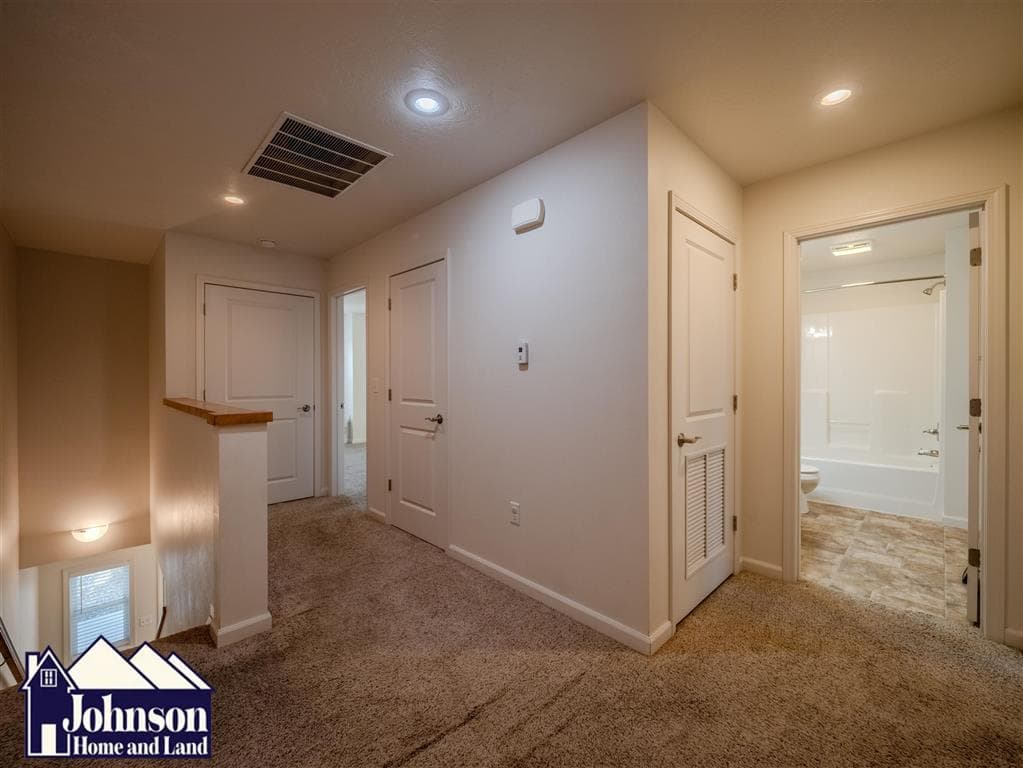 227 S Division St — photo 17 of 25