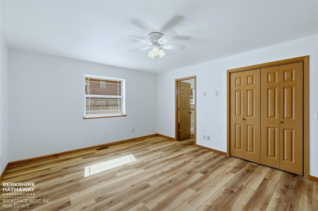 3120 E Avenue — photo 17 of 25