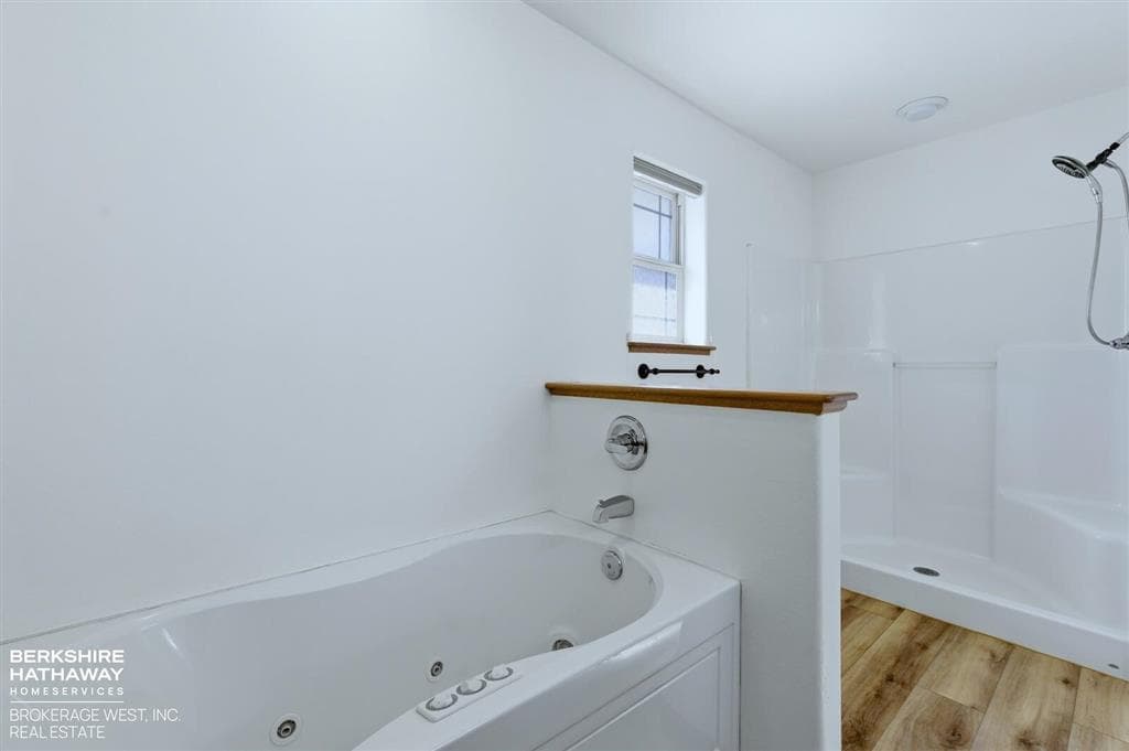 3120 E Avenue — photo 20 of 25