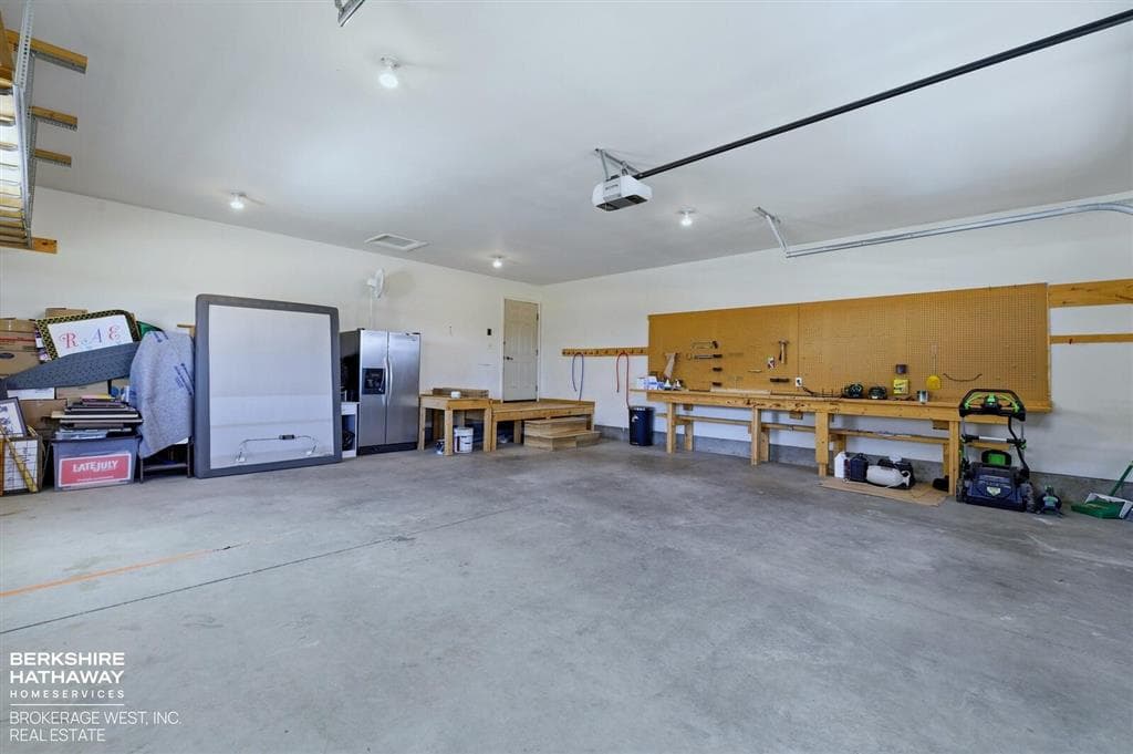 3120 E Avenue — photo 22 of 25