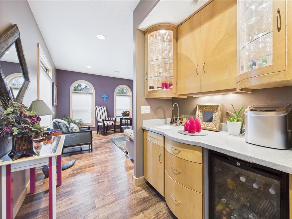 407 Indigo Circle — photo 11 of 25