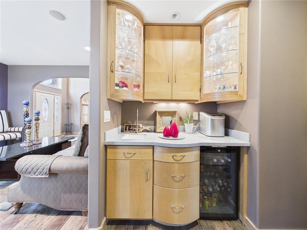 407 Indigo Circle — photo 7 of 25