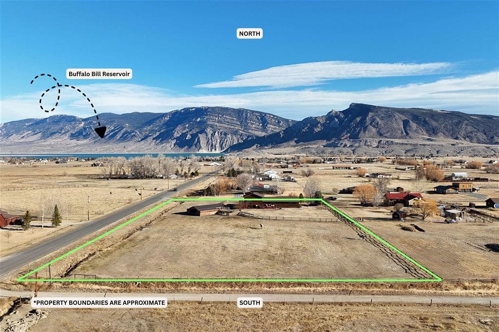 4 Heather Rd — photo 2 of 25