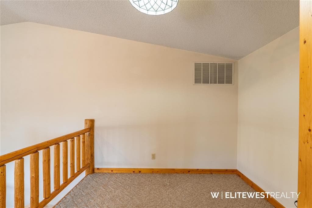 4 Heather Rd — photo 14 of 25