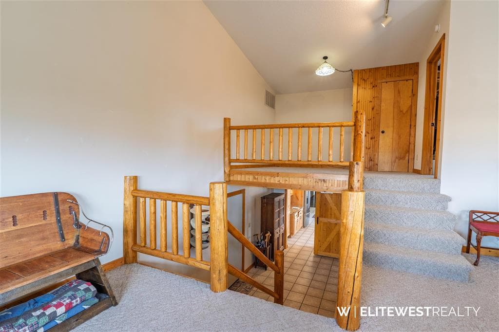 4 Heather Rd — photo 16 of 25