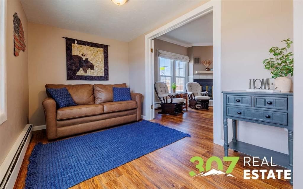 375 N Bent St — photo 2 of 25