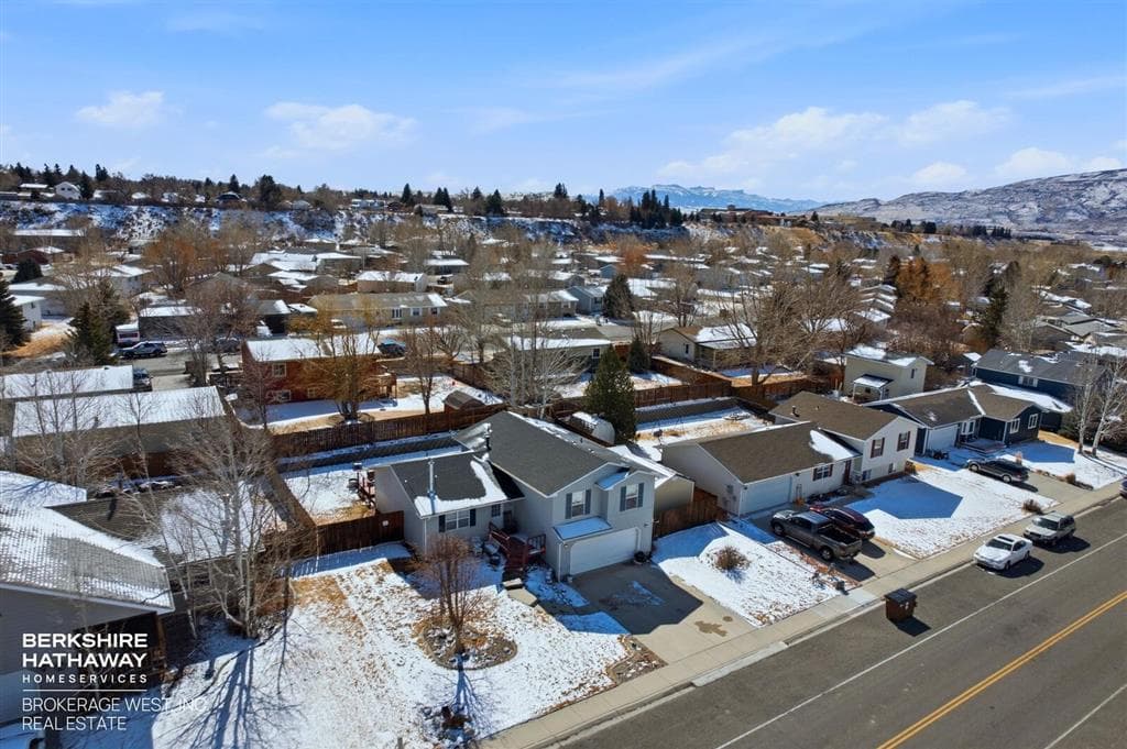 1026 River View Dr — photo 11 of 25