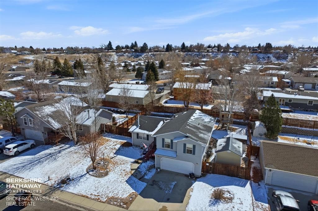 1026 River View Dr — photo 4 of 25