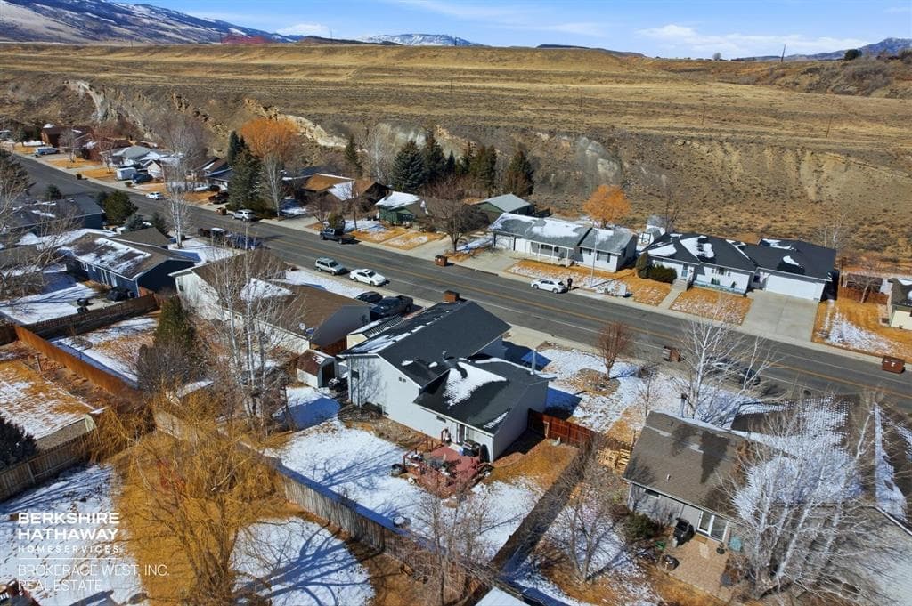 1026 River View Dr — photo 6 of 25