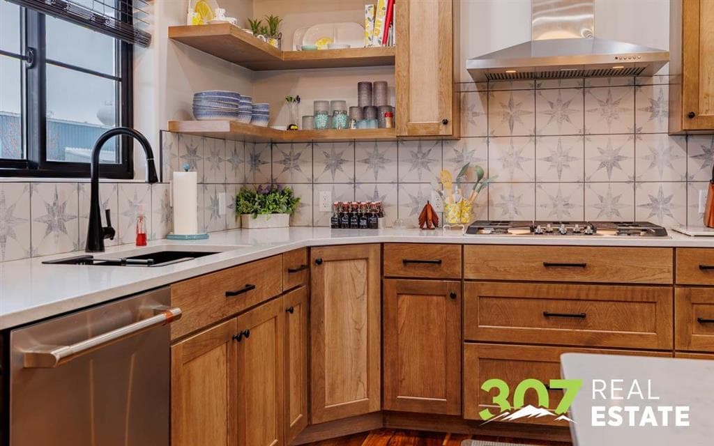 1090 Morning Glory Ln — photo 15 of 25