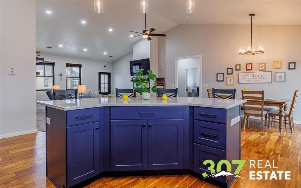 1090 Morning Glory Ln — photo 17 of 25