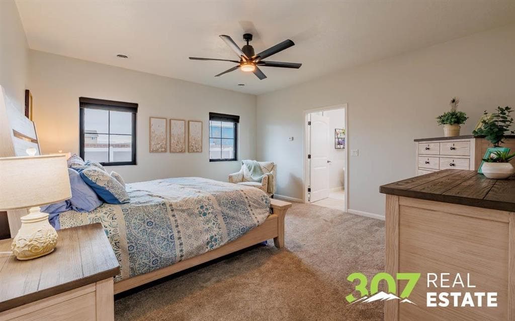 1090 Morning Glory Ln — photo 18 of 25