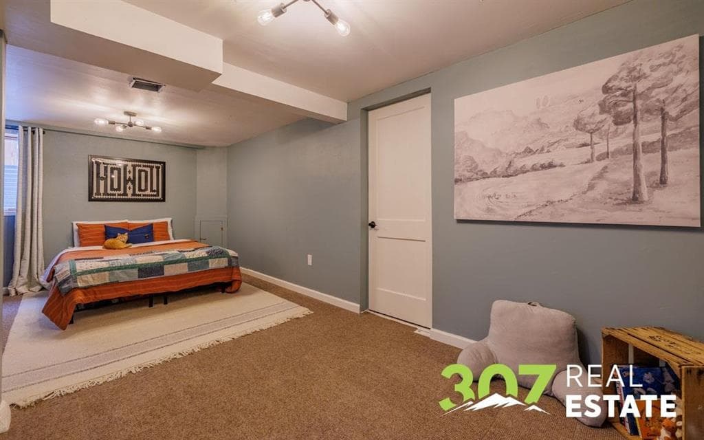 637 19th St — photo 23 of 25