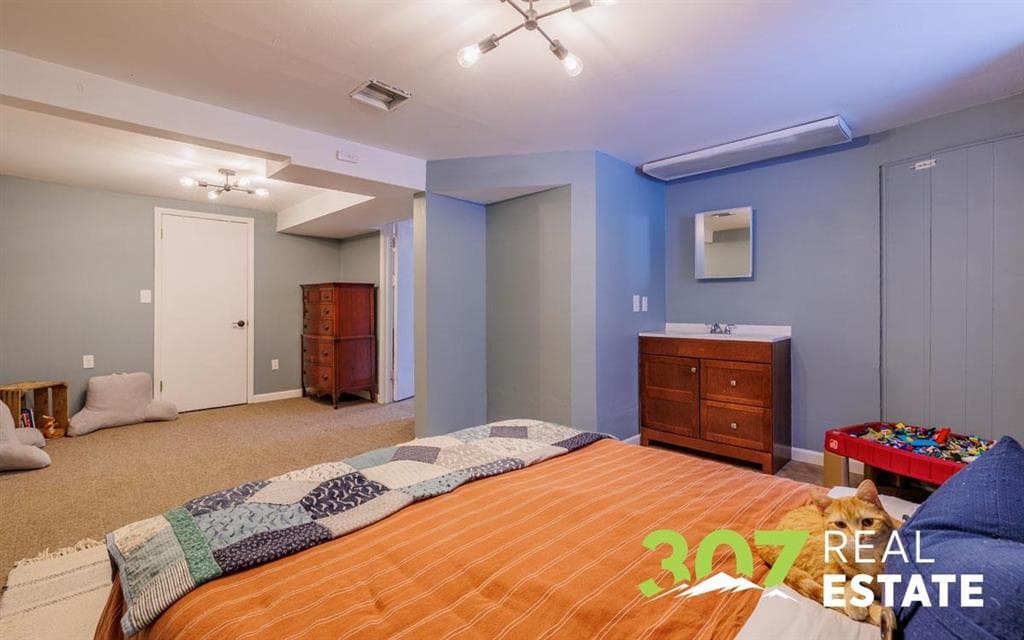 637 19th St — photo 24 of 25