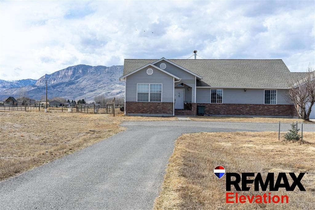 25 Range View Dr — photo 4 of 25