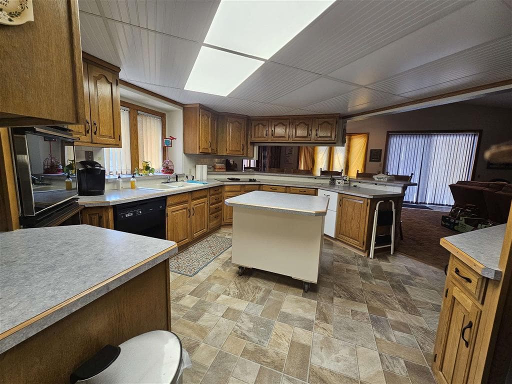 520 Obie Sue Ave — photo 10 of 25