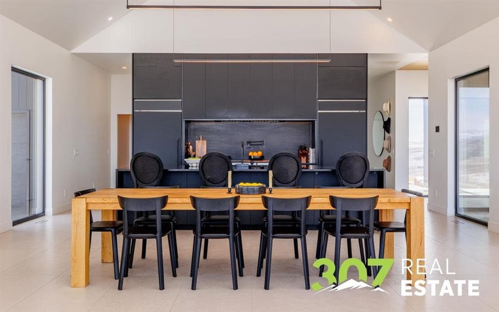 62 Skull Creek Dr — photo 14 of 25