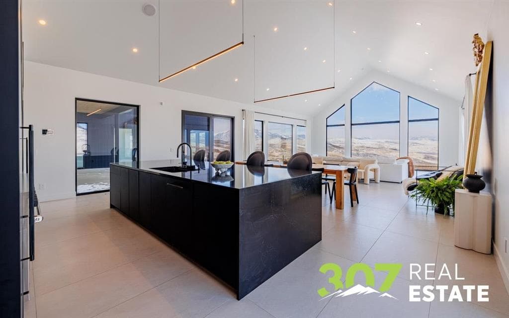 62 Skull Creek Dr — photo 5 of 25