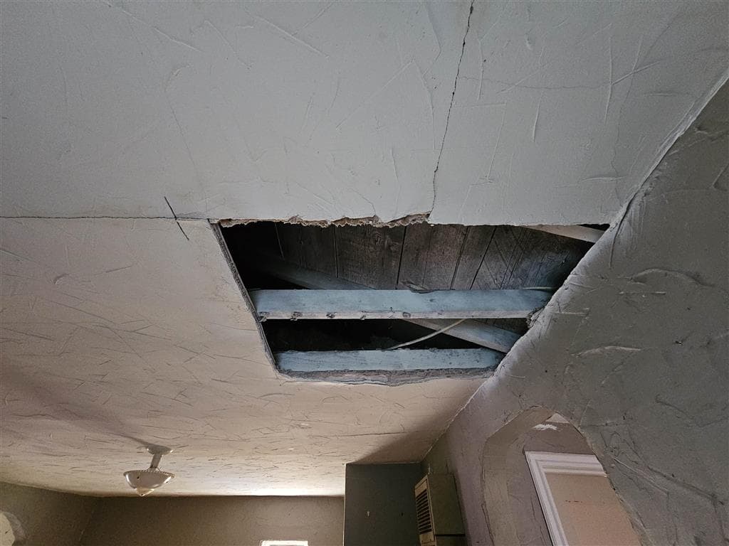 721 Broadway St — photo 15 of 20