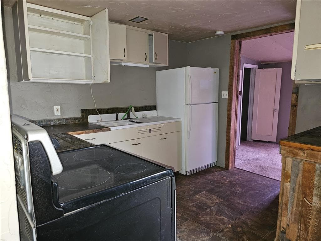 721 Broadway St — photo 19 of 20