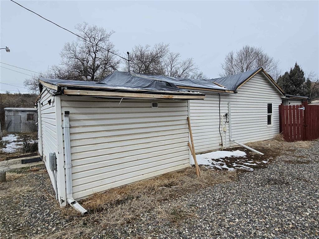 721 Broadway St — photo 4 of 20